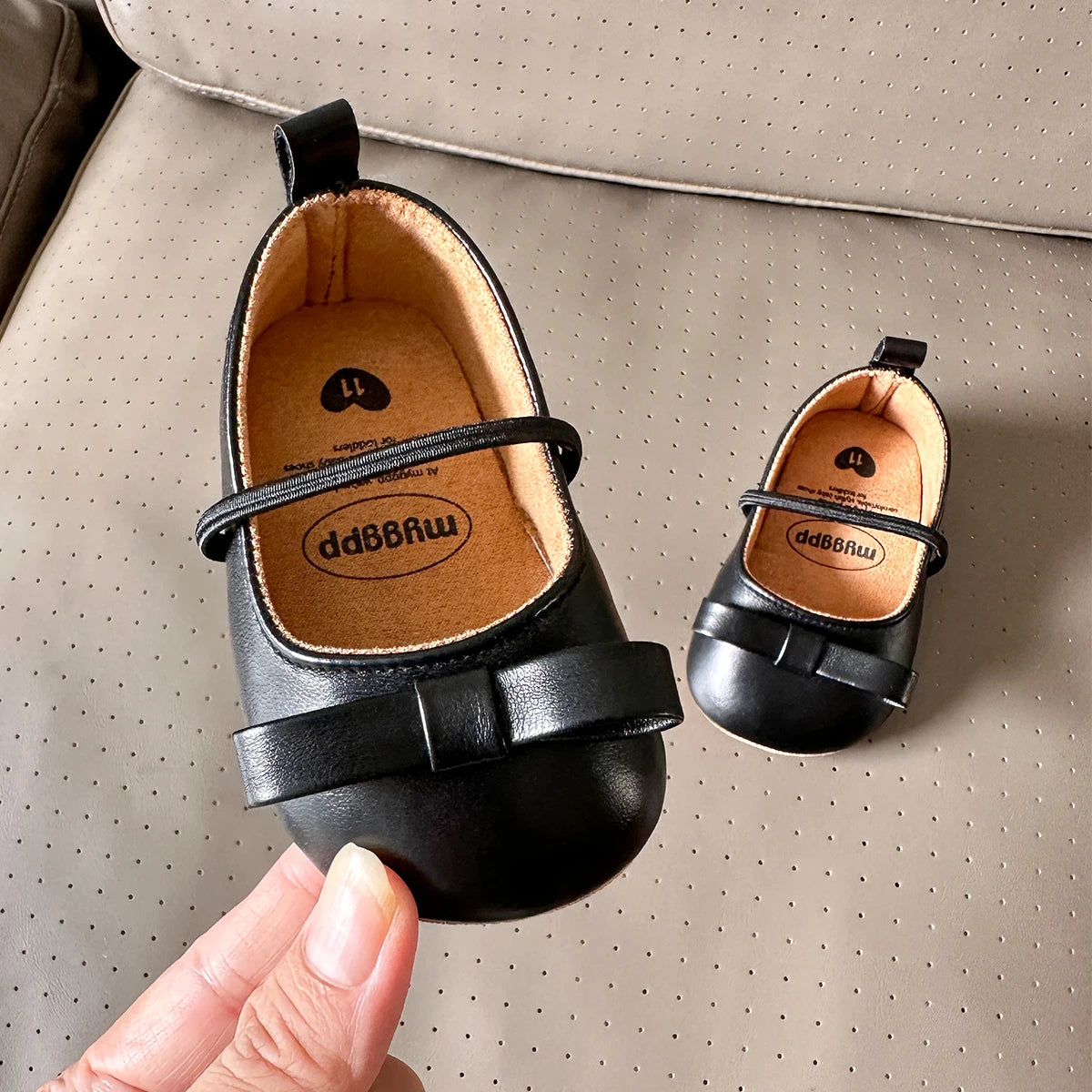Newborn Leather Shoes: Anti-slip Rubber Sole