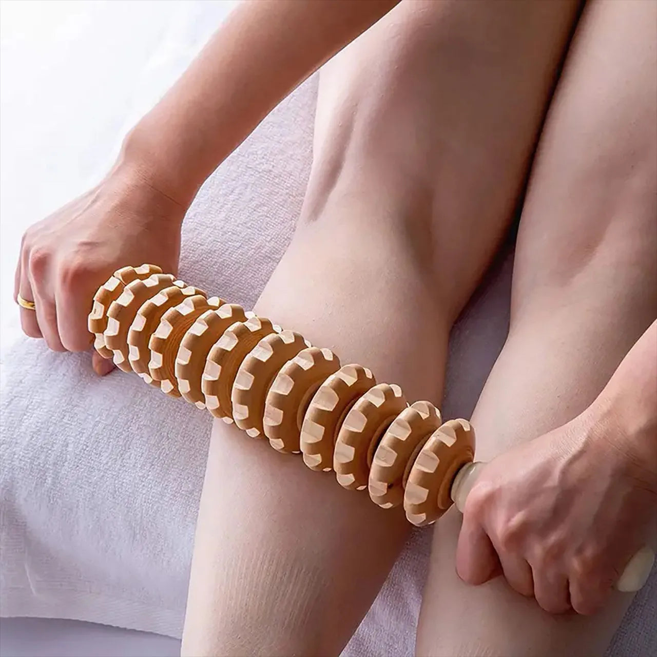 Wooden Fascia Roller Massager | Anti-Slip Muscle Relief for Legs & Back