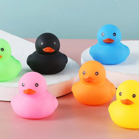 Cute Floating Duck Bath Toy (Squeaks!)