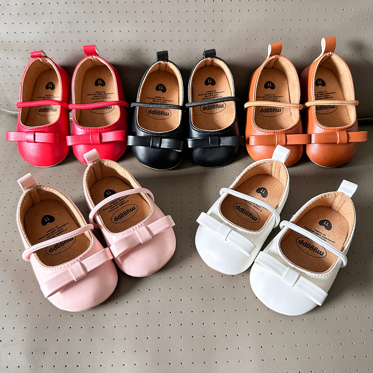 Newborn Leather Shoes: Anti-slip Rubber Sole