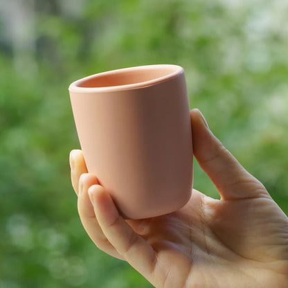 Silicone Baby Learn-to-Drink Sippy Cup