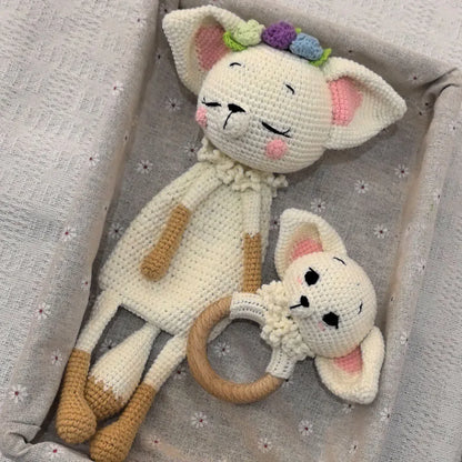 Knitted Lovely Animal Rattle Baby Comforter