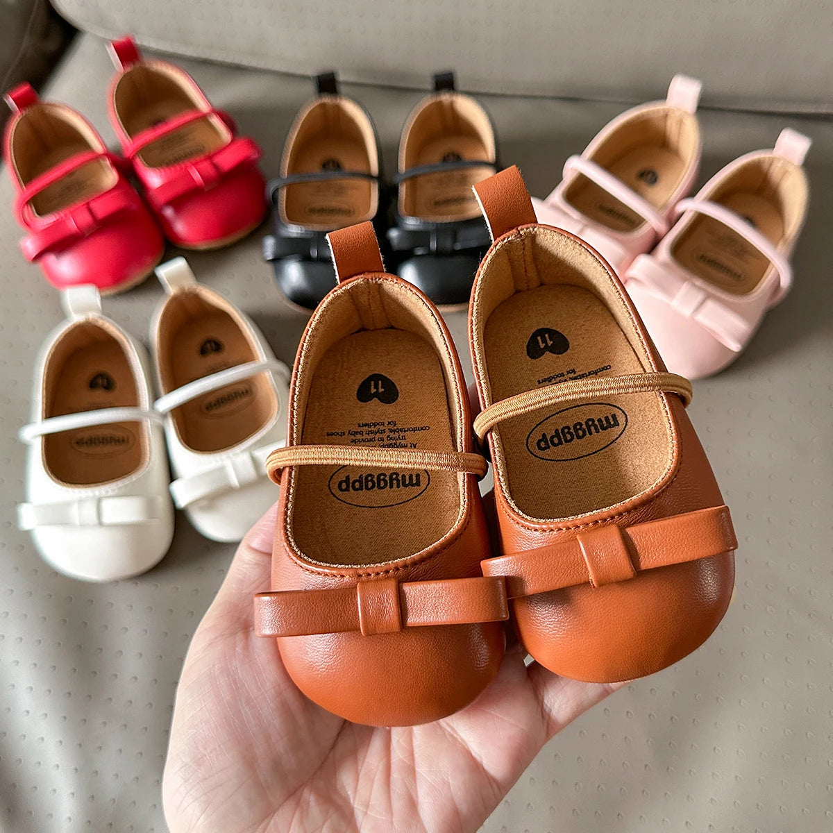 Newborn Leather Shoes: Anti-slip Rubber Sole